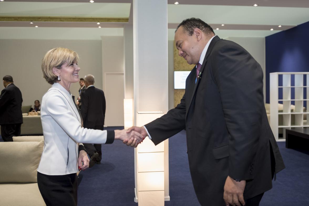 Minister Bishop and Tongan Deputy Prime Minister and Minister for Environment and Climate, Siaosi Sovaleni at the COP21 on Monday 7 December, 2015