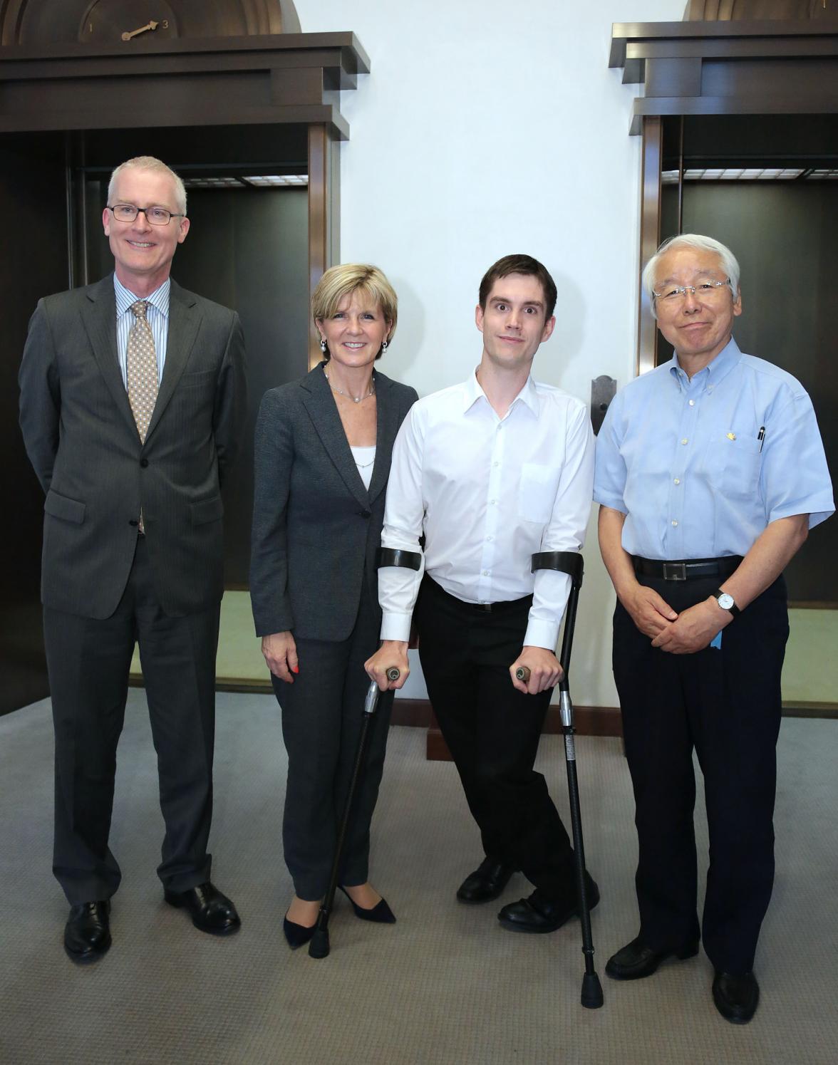 HE Mr Bruce Miller, Australian Ambassador to Japan, the Hon Julie Bishop MP, Minster for Foreign Affairs, Mr Simon Tyler, Coordinator for International Affairs, and Mr Toshizo Ido, Governor of Hyogo Prefecture.