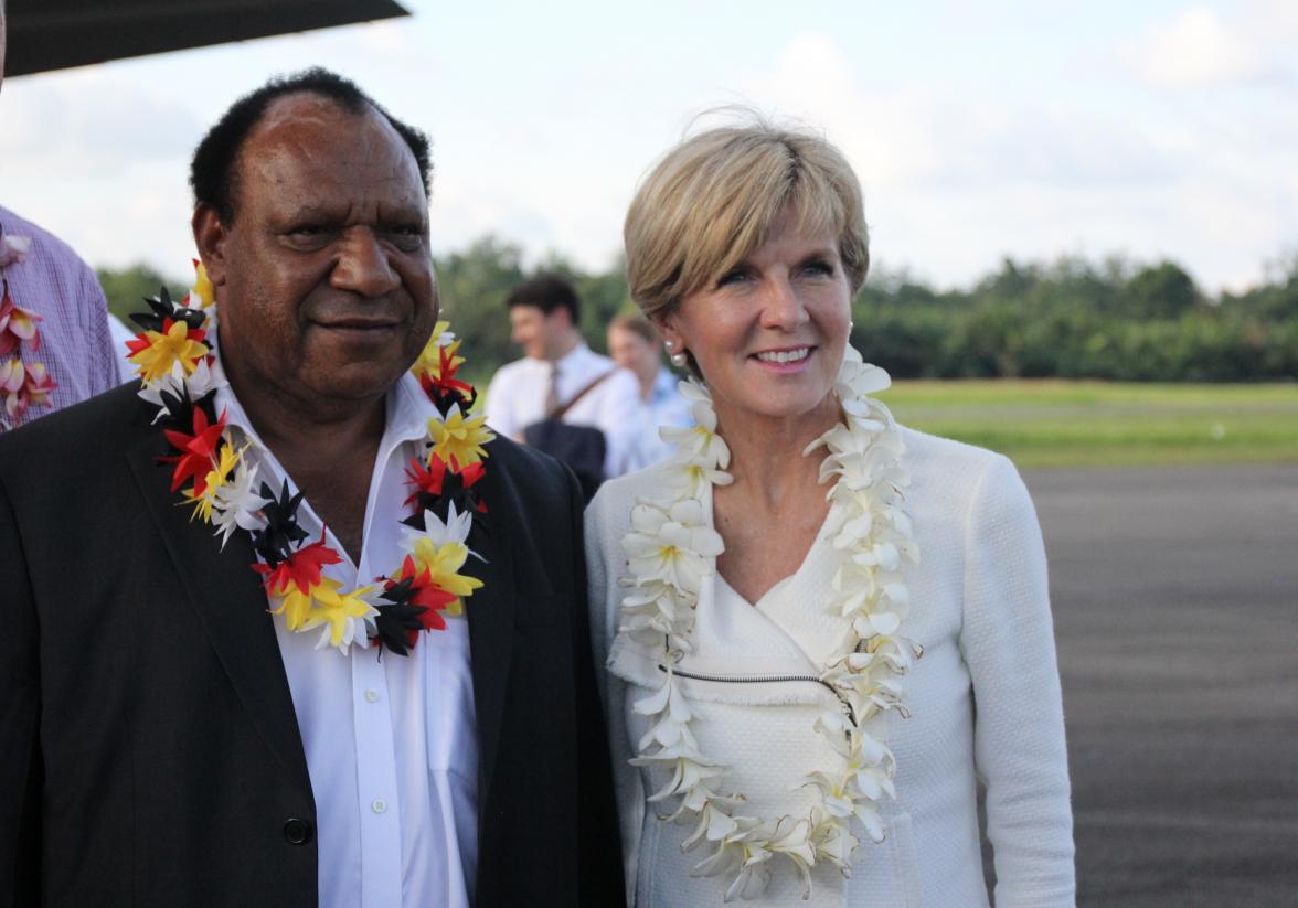 Minister for Foreign Affairs, Julie Bishop and Papua New Guinea Foreign Affairs and Immigration Minister Rimbink Pato upon arrival in Madang ahead of the 25th Papua New Guinea-Australia Ministerial Forum. Photo credit: DFAT/Aaron English