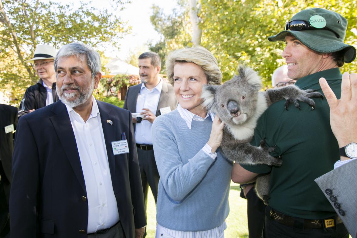 Sri Lanka’s High Commissioner to Australia Admiral Thisara Samarasinghe and Foreign Minister Julie Bishop meet at Koala at Sandalford Winery.