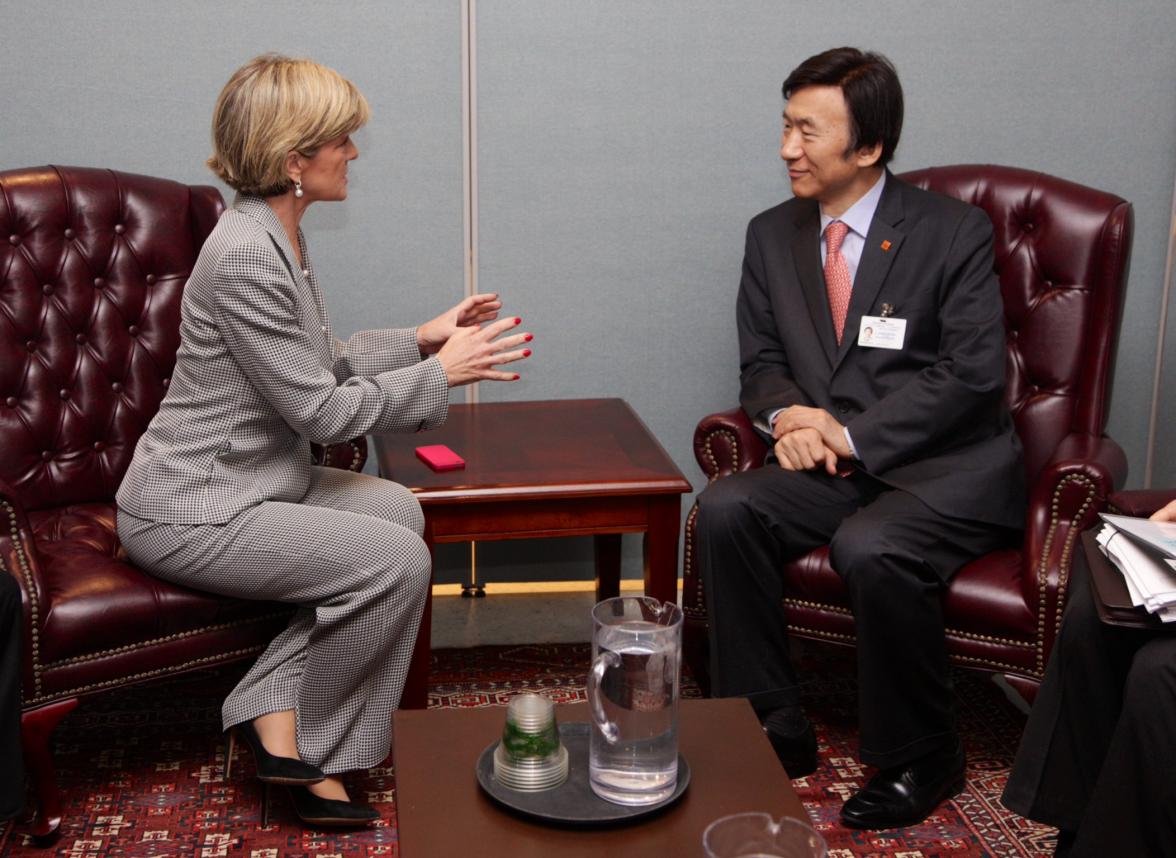 Foreign Minister Julie Bishop meets with the Foreign Minister of the Republic of Korea, H.E Mr Yun Byung-se, at the United Nations in New York. 23 September 2014. (Trevor Collens/DFAT)