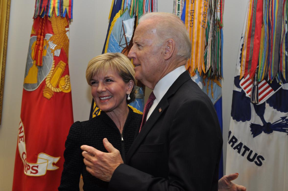 Foreign Minister Julie Bishop greeted by Vice-President Joe Biden at the White House, Washington DC, 27 January 2016.