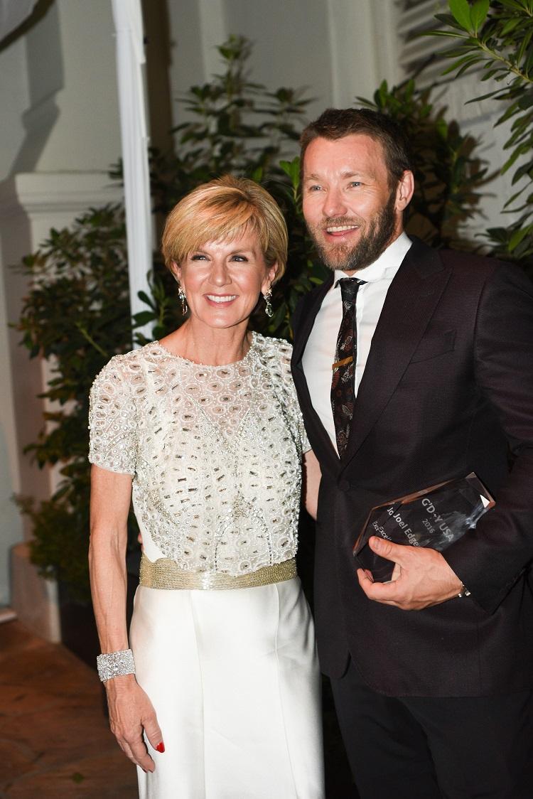 Foreign Minister Julie Bishop alongside the 2016 G’Day USA Honoree for Excellence in Film, Actor and Director Joel Edgarton, at the G’Day USA Gala in Los Angeles on January 28.