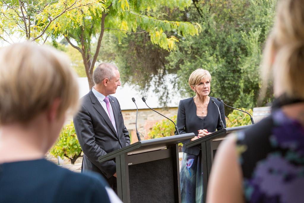 Foreign Minister Julie Bishop holds a press conference with Premier Jay Weatherill.