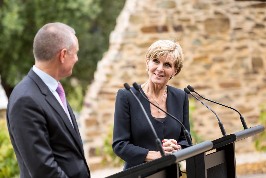 Foreign Minister Julie Bishop holds a press conference with Premier Jay Weatherill.