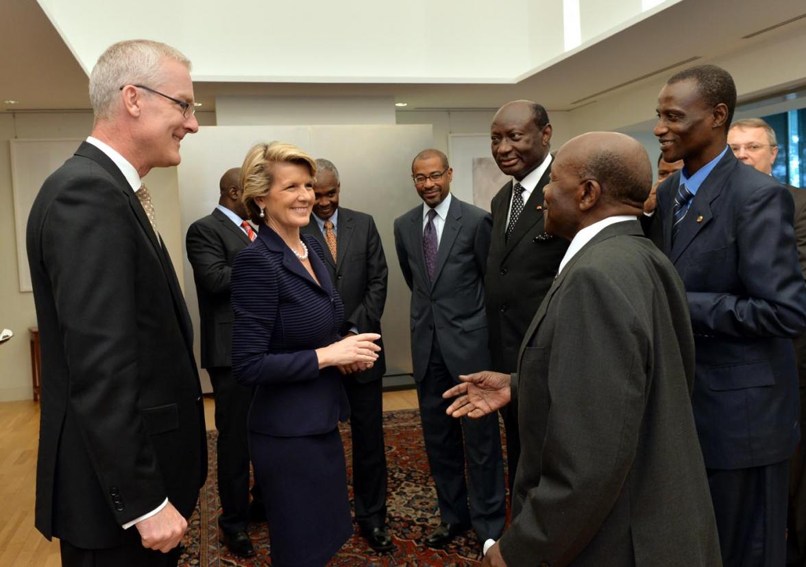 Lunch at the Ambassador’s residence with resident ambassadors to Australia.

15 October 2013