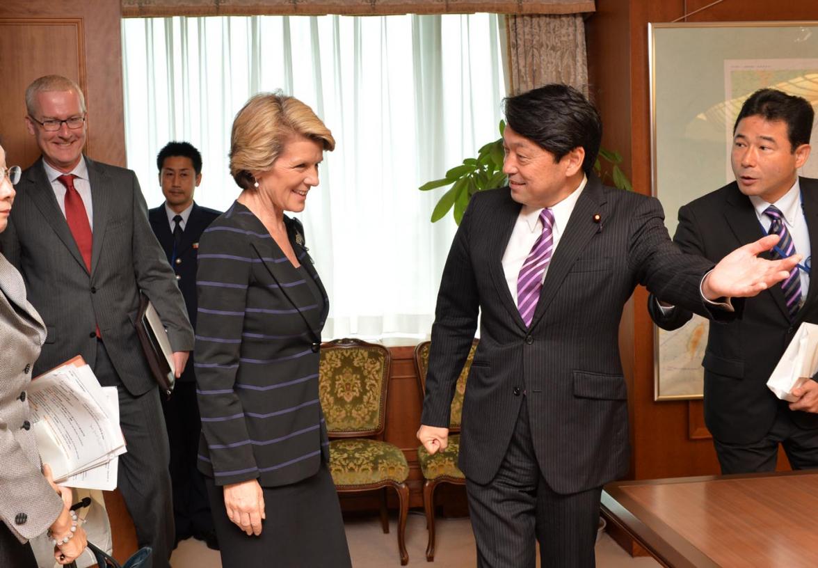 Meeting with Japanese Minister for Defence Itsunori Onodera. 16 October 2013.