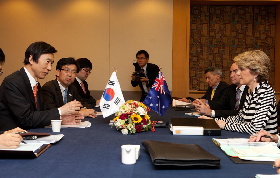 Foreign Minister Julie Bishop meeting with Republic of Korea Foreign Minister Mr Yun Byung-se.