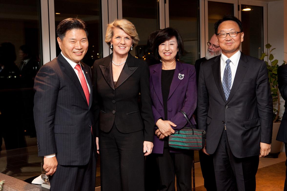 From left: Rep Hong Moon-jong, Foreign Minister Julie Bishop, Ms Bae Eun-hee (President of Korea Biotechnology Industry), Rep Yoo Il-ho, Saenuri Spokesperson in Seoul. 17 October 2013.