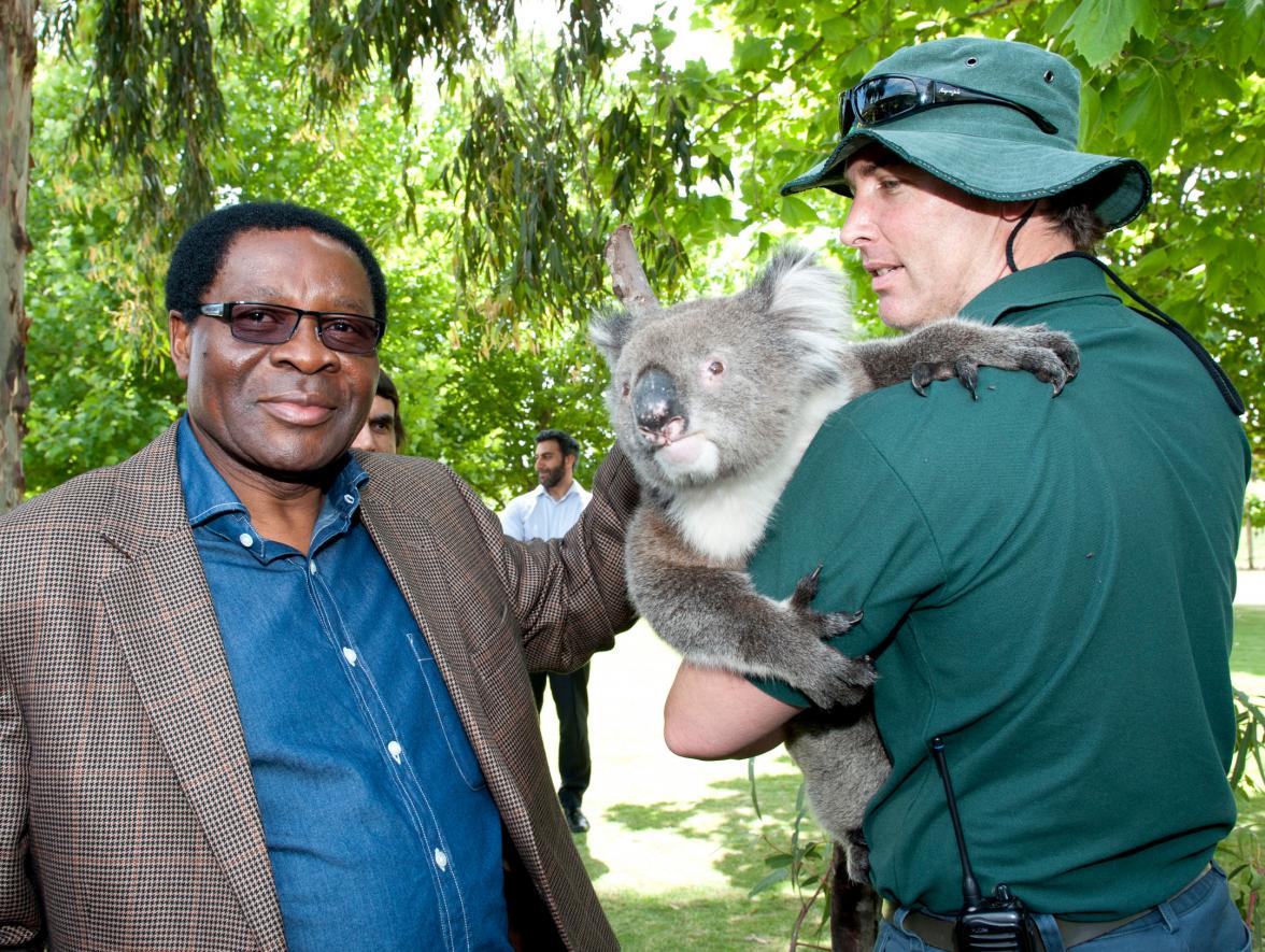 John Michael Haule, Permanent Secretary of the Ministry of Foreign Affairs, Tanzania pats a koala at Sandalford Winery in WA’s Swan Valley.

1 November 2013