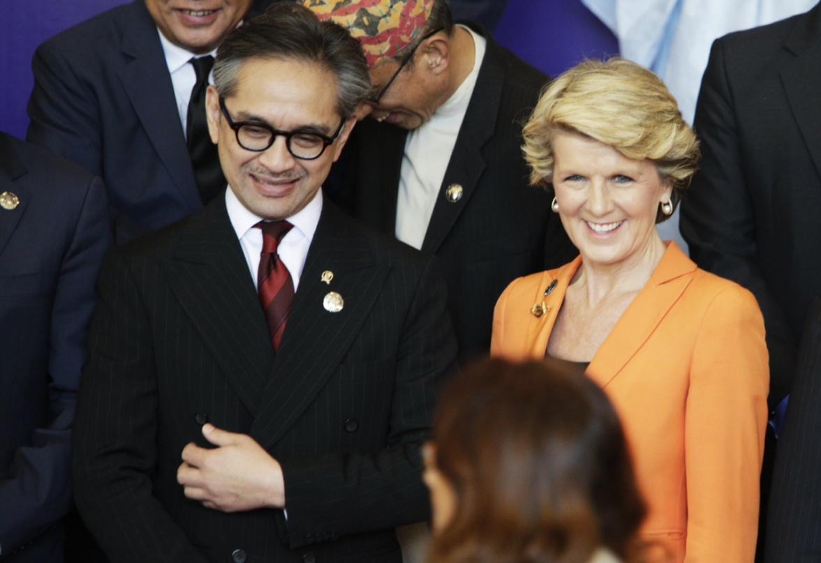 Australia's Foreign Minister Julie Bishop with Indonesia's Foreign Minister Marty Natalegawa at the Bali Democracy Forum, 7 November 2013. Pic: Josh Estey/DFA