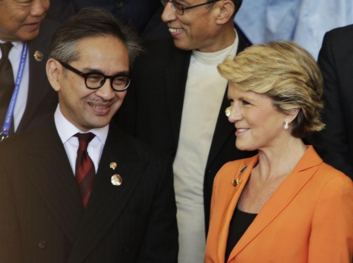 Australia's Foreign Minister Julie Bishop with Indonesia's Foreign Minister Marty Natalegawa at the Bali Democracy Forum, 7 November 2013. Pic: Josh Estey/DFA