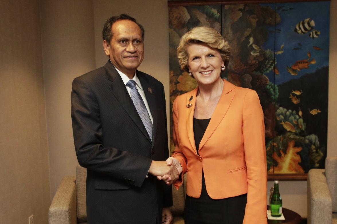 Bilateral meeting with Australia's Foreign Minister Julie Bishop and Timor Leste State Minister for Foreign Affairs and Cooperation H.E Jose Luis Guterres, 7 November 2013. Pic: Josh Estey/DFA