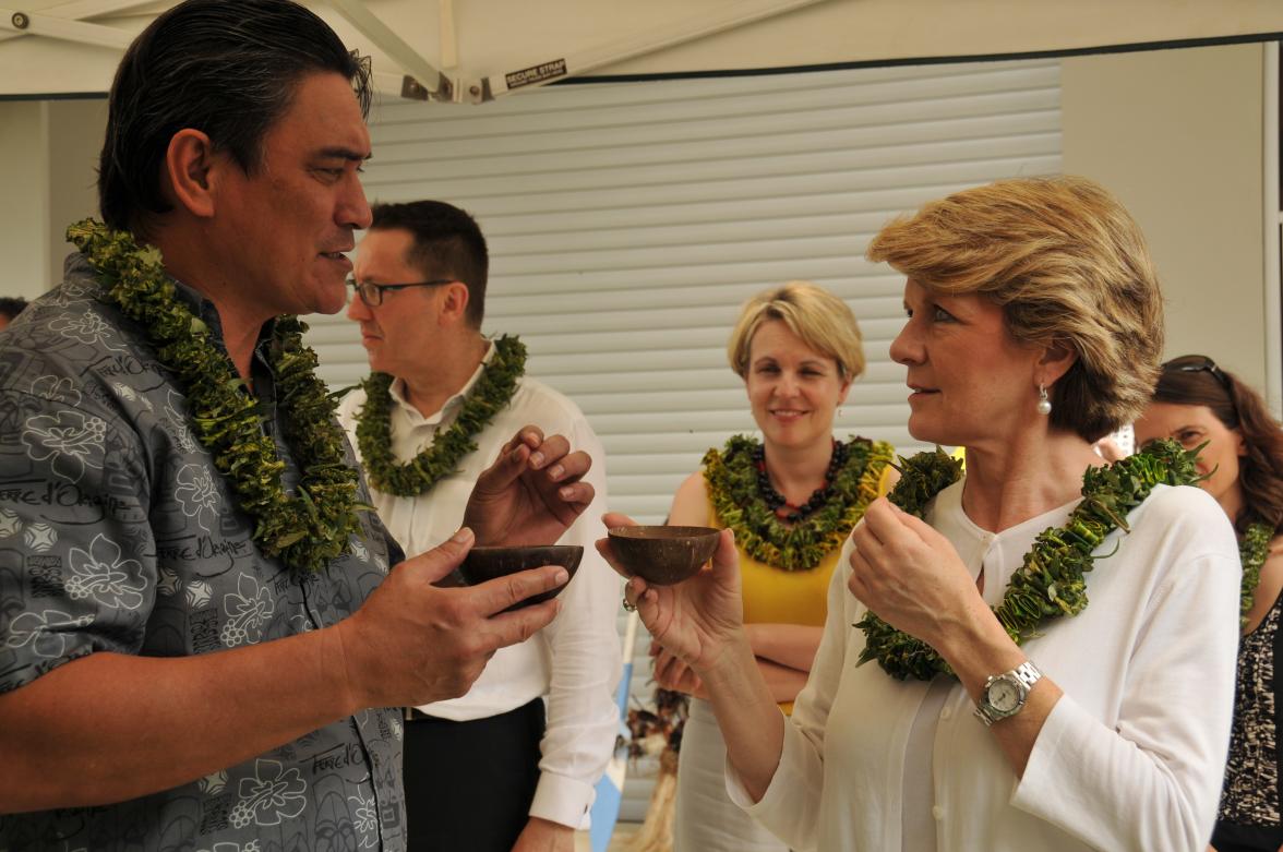 Foreign Minister Julie Bishop sharing a traditional-ceremony shell of Kava with Vanuatu Prime Minister, Hon. Moana Carcasses Kalosil (19 December 2013)