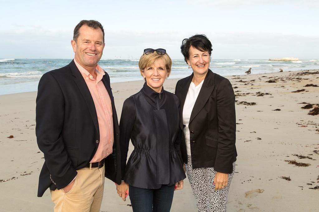 Foreign Minister Julie Bishop with Tim Whetstone MP and Vicki Chapman MP on Kangaroo Island.