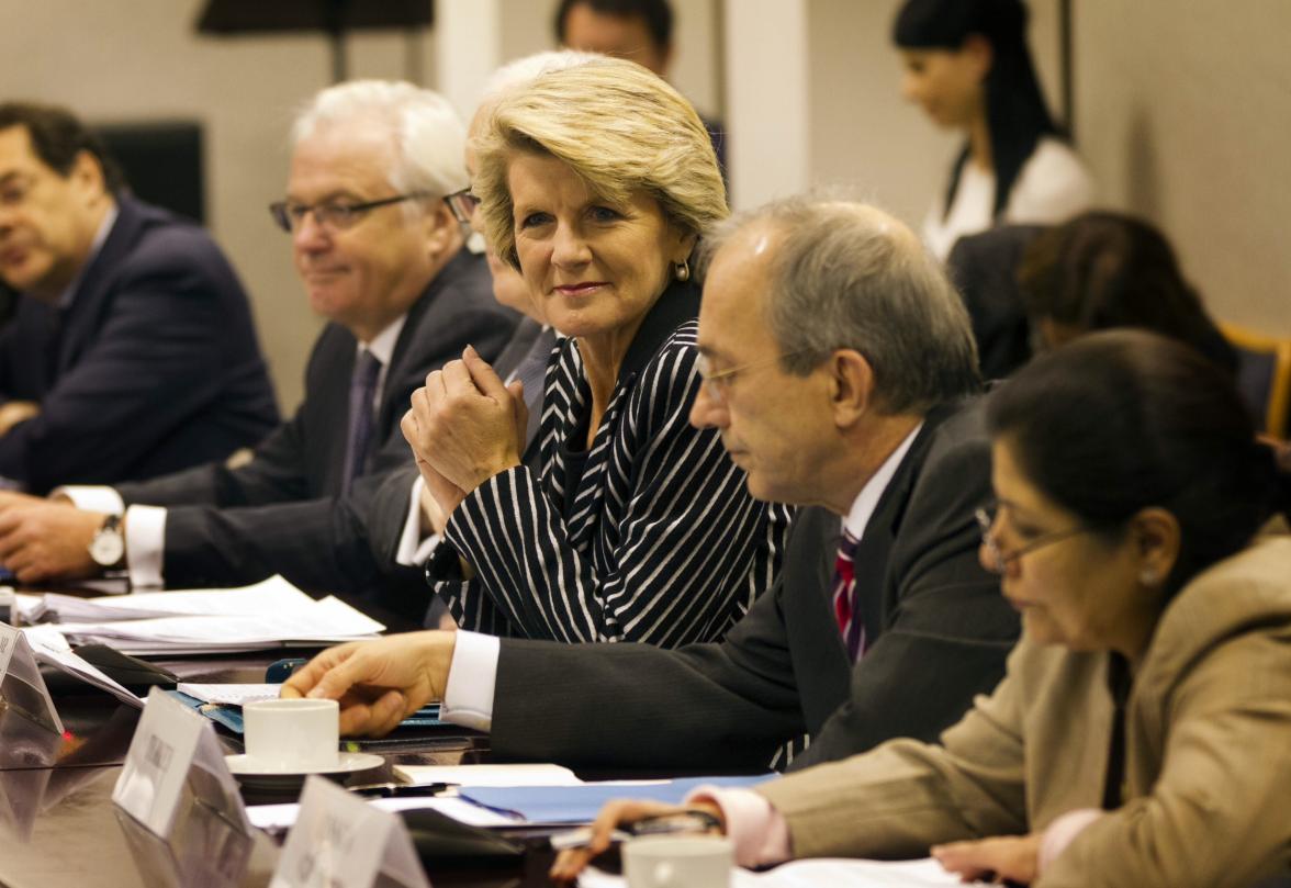 Foreign Minister, Julie Bishop, briefing members of the Global Governance Group on Australia's G20 priorities at the Permanent Mission of Singapore to the UN.   23 January 2014   (Credit: Trevor Collens)