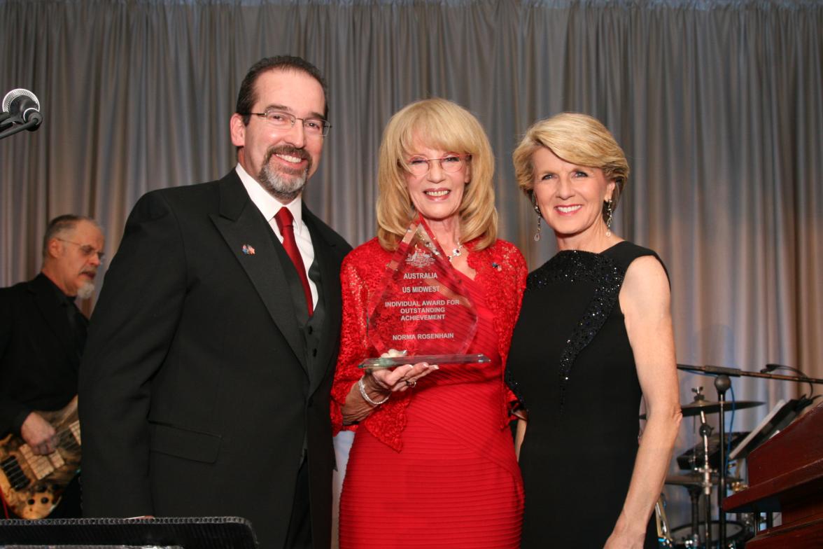 Minister Bishop with Jose Amario, Executive Vice President, Worldwide Supply Chain and Development Franchising, McDonalds, and the Founder and CEO of Creata, Norma Rosenhain, who received the Australia-US Midwest Individual Award for Outstanding Achieveme