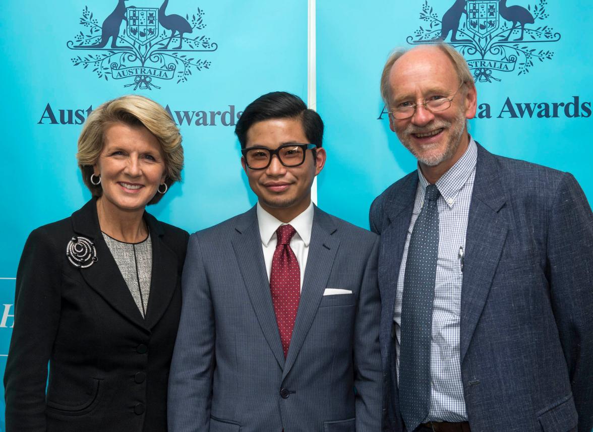 Foreign Minister Bishop presents the inaugural Australia Awards Hadi Soesastro Prize, joined by Albert Soesastro, son of the late Hadi Soesastro (right) and co-founder of the Prize Professor Hal Hill (far right) from the Australian National University. Pa