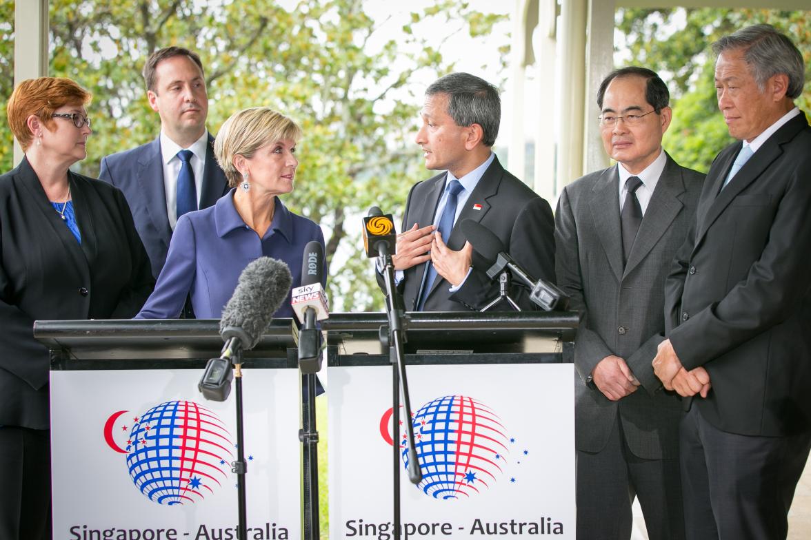 Australian and Singaporean Ministers for Foreign Affairs, Defence and Trade brief the media on their meeting at Kirribilli House.