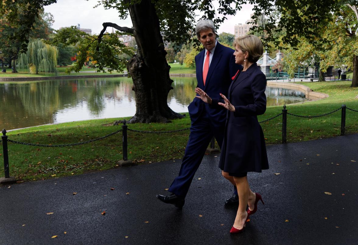 Foreign Minister Julie Bishop and US Secretary of State John Kerry take a stroll through Boston Common during a break in AUSMIN consultations in Boston, October 13,2015. photo by Trevor Collens/DFAT.