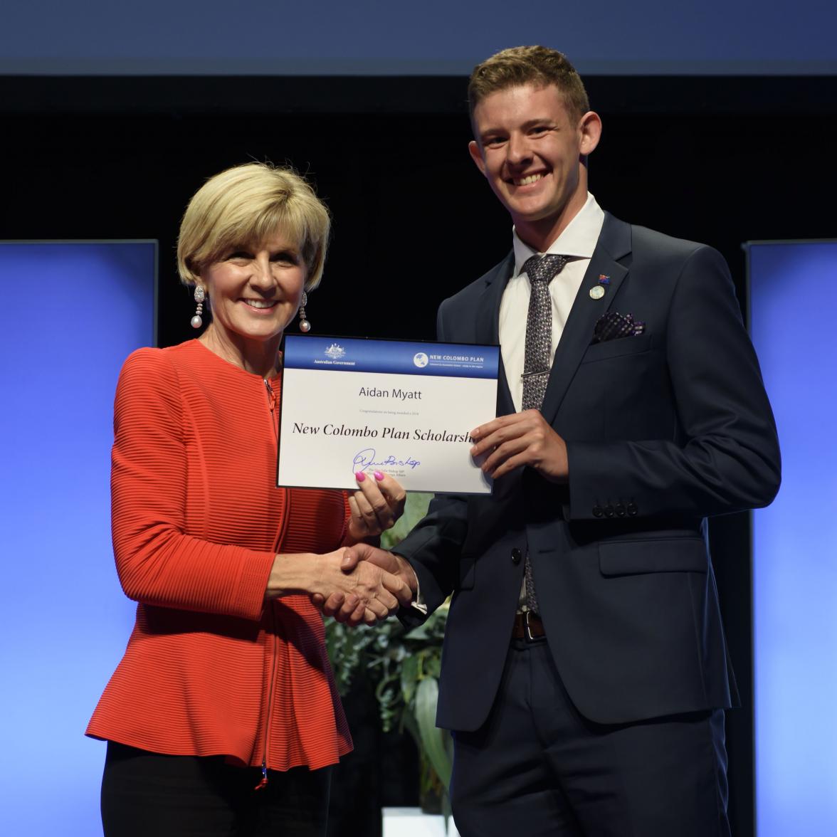 Foreign Minister Julie Bishop with Aidan Myatt, 2018 New Caledonia Fellow, Australian National University