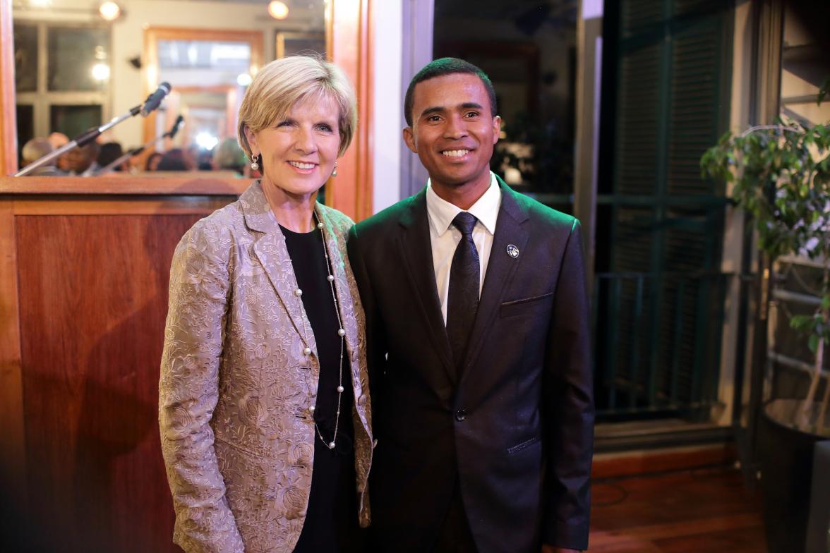 Foreign Minister Julie Bishop with Alumni Awards Ambassador Desire Rakotondravaly at an Australian alumni reception in Madagascar. 12 September 2014.