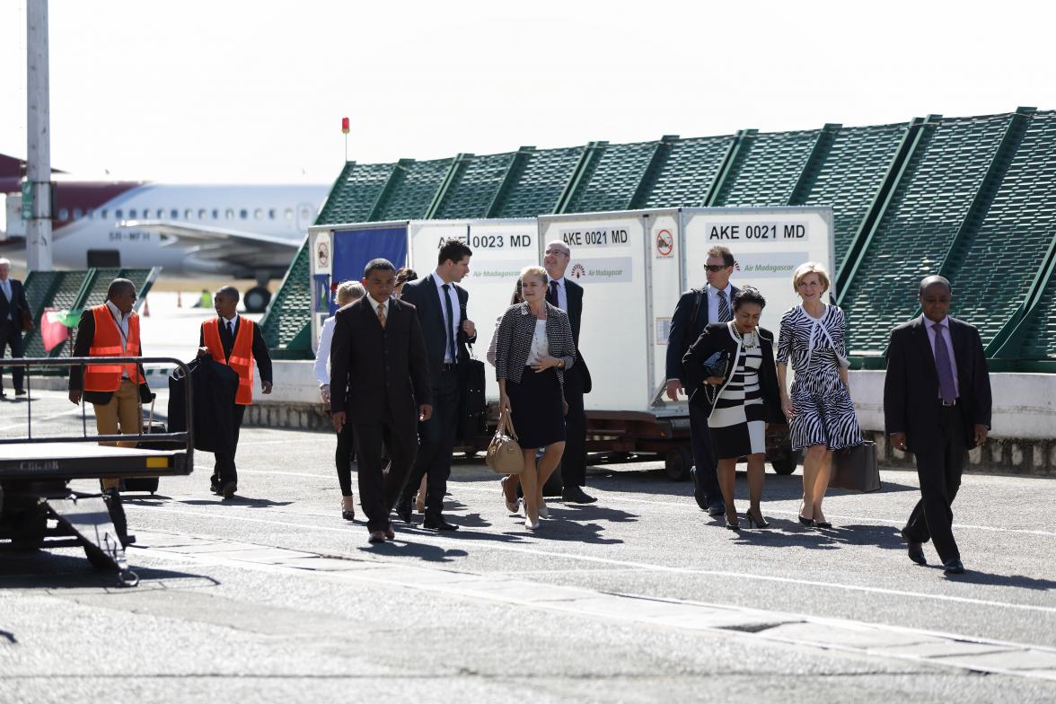 Minister for Foreign Affairs Julie Bishop is met by Malagasy Foreign Minister Arisoa Lala Razafitrimo on her arrival to Madagascar. 12 September 2014.