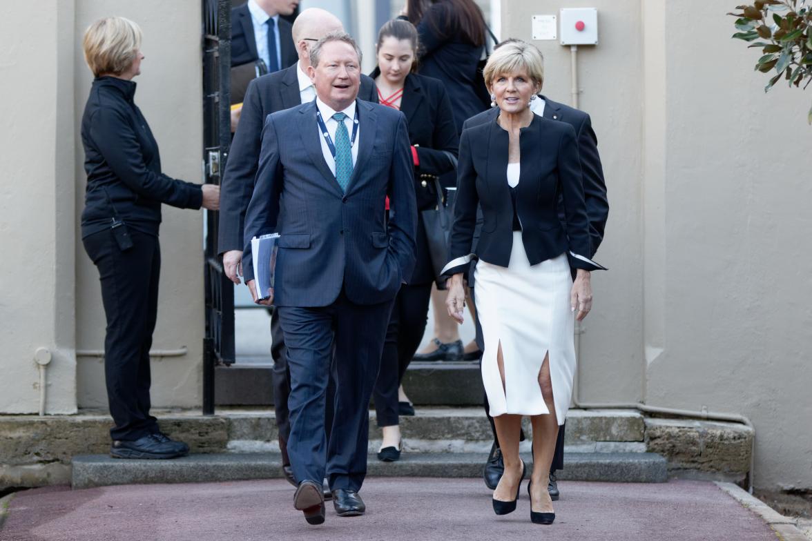 Foreign Minister Julie Bishop arrives at Government House in Perth with Australian business leader Andrew Forrest for the Bali Process Government and Business Forum, 25 August 2017.