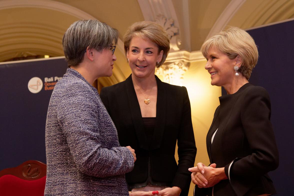 Foreign Minister Julie Bishop with Employment Minister Michaela Cash and Opposition Foreign Affairs spokeswoman Penny Wong at the Bali Process Government and Business Forum in Perth, 25 August 2017.