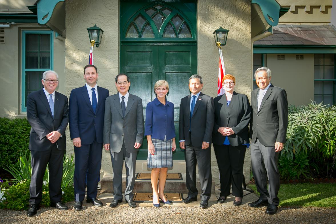 (L to R) Special Envoy for Trade Andrew Robb AO, Trade and Investment Minister Steven Ciobo, Singaporean Minister for Trade and Industry Lim Hng Kiang, Foreign Minister Julie Bishop, Singaporean Foreign Minister Vivian Balakrishnan, Defence Minister Maris