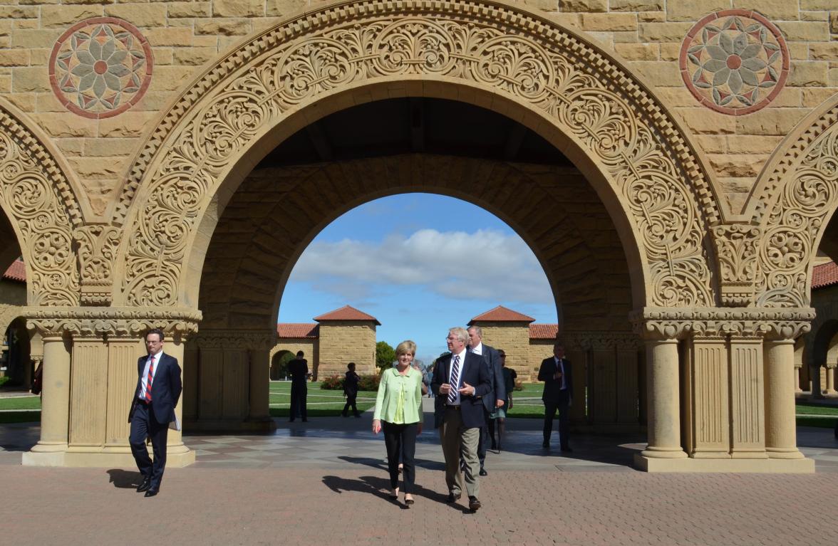 Foreign Minister Julie Bishop tours the campus of Stanford University with David Demarest, Vice President for Public Affairs in Stanford, California on 10 October 2015.