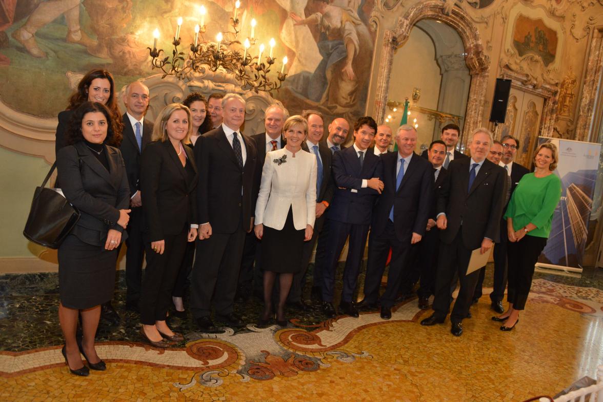 Bilateral Business Breakfast Group Shot: Mrs Veronica Squinzi, Mapei; Manuela Barbarossa, AgustaWestland; Michele Ferro, Ferrero ; Nadia Boschi, Lend Lease; Chiara Faresin, Faresin Building; Roberto Garavaglia, AgustaWestland; Cav. Enrico Ghella, Ghella; 