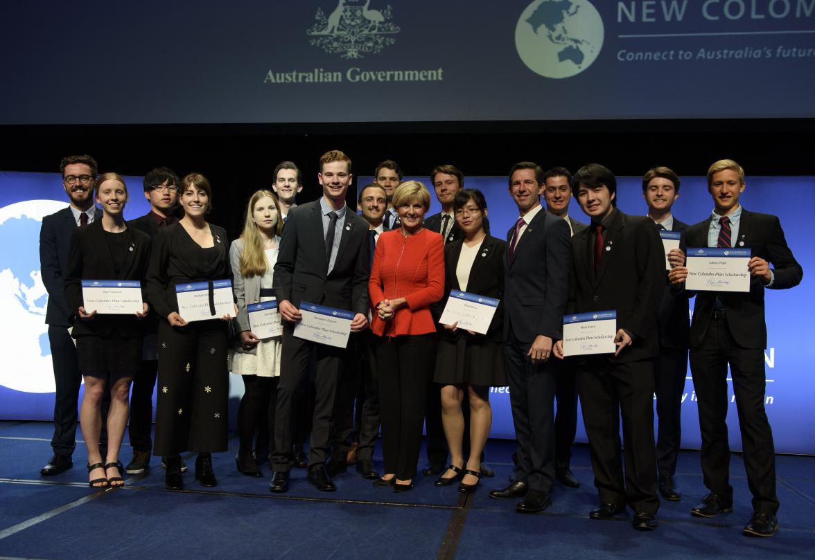 Foreign Minister Julie Bishop and Education Minister Simon Birmingham with the New Colombo Plan 2018 Japan Scholars