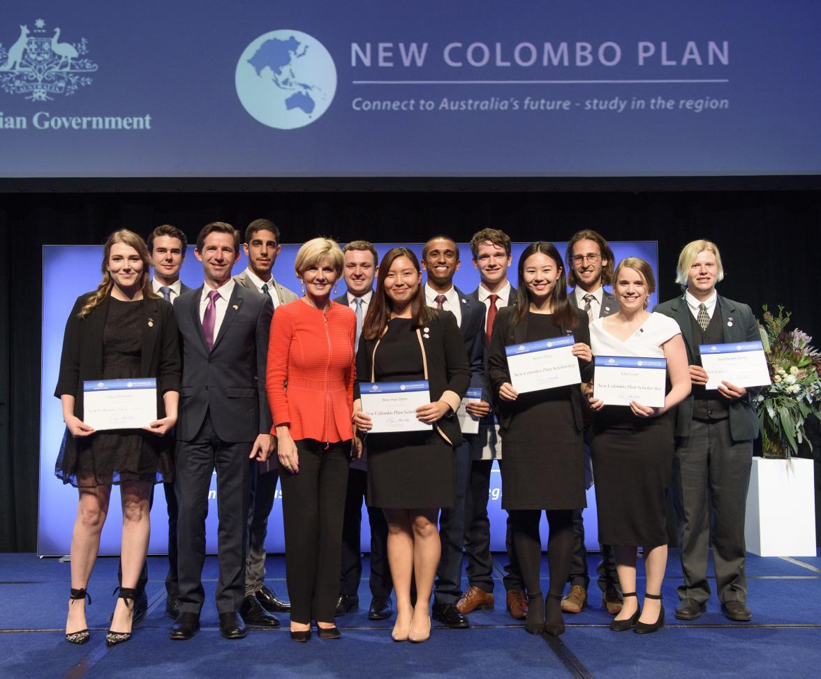 Foreign Minister Julie Bishop and Education Minister Simon Birmingham with the New Colombo Plan 2018 South Asia and Taiwan Scholars