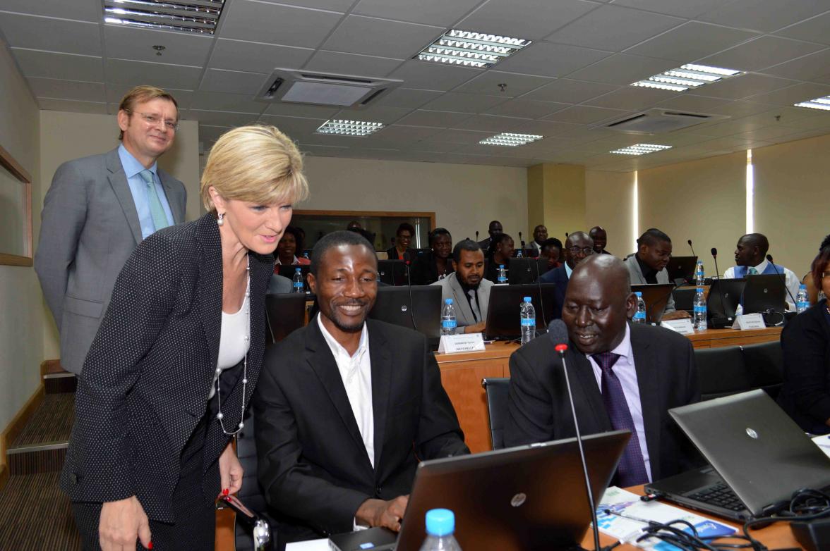 Foreign Minister Julie Bishop with African professionals who have enrolled on the IMF's 'Inclusive for Growth' training program which is being conducted by the IMF's African Training Institute in Mauritius. 15 September 2014. 