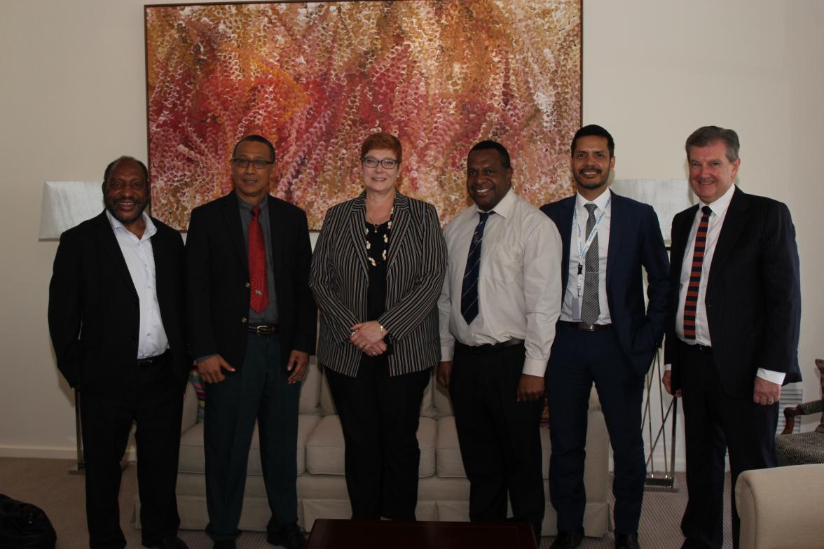 (L-R) Hon Sir Peter Ipatas, Governor of Enga, Hon Ian Ling-Stuckey, Member for Kavieng, Senator the Hon Marise Payne Minister for Foreign Affairs, Hon Mehrra Kipefa, Minister for Labour and Industrial Relations, Hon Bryan Kramer, Member for Madang and Aus