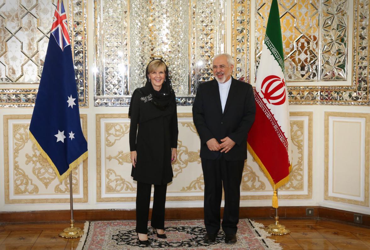 The Hon Julie Bishop MP, Minister for Foreign Affairs, with His Excellency Dr Mohammad Javad Zarif, Minister of Foreign Affairs, Tehran, 18 April 2015.