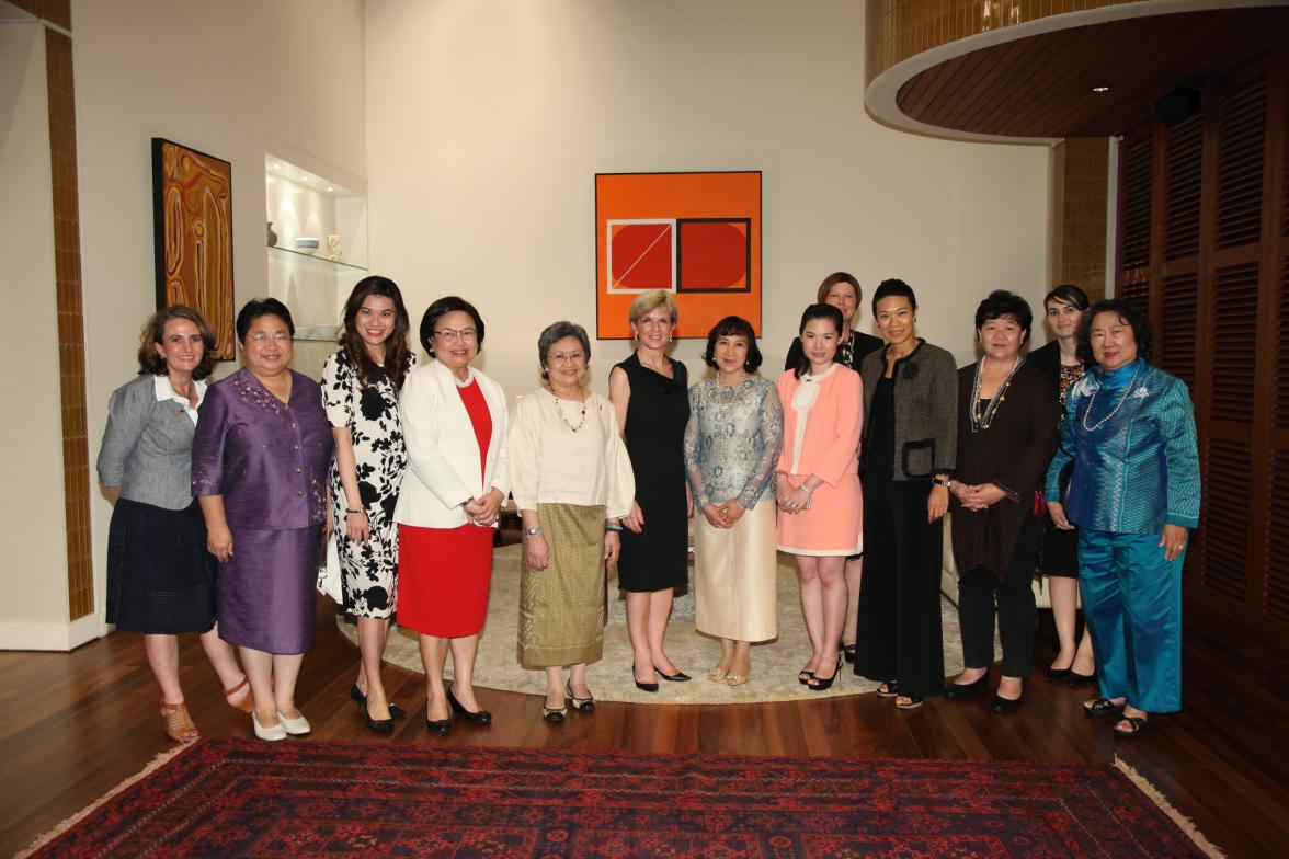 Foreign Minister Julie Bishop with Thai women leaders from business, government and community groups in Bangkok. 8 May 2015.