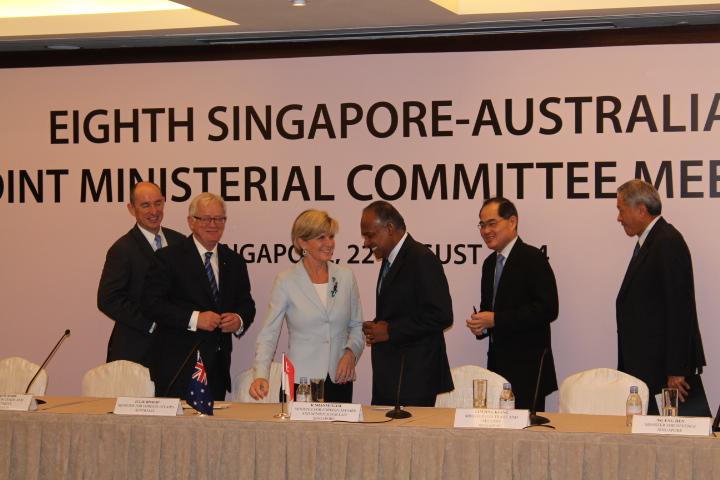 Assistant Defence Minister, Stuart Robert; Trade and Investment Minister, Andrew Robb; Foreign Minister, Julie Bishop; Singapore’s Minister for Foreign Affairs and Minister for Law, K Shanmugam; Singapore’s Minister for Defence, Ng Eng Hen and Singapore’s