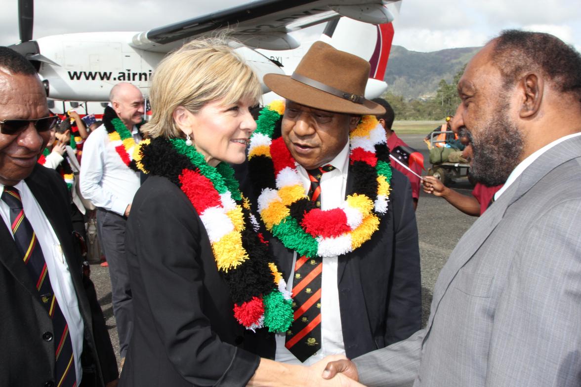 Visit to Papua New Guinea - Minister Bishop arrives in Wapenamanda.