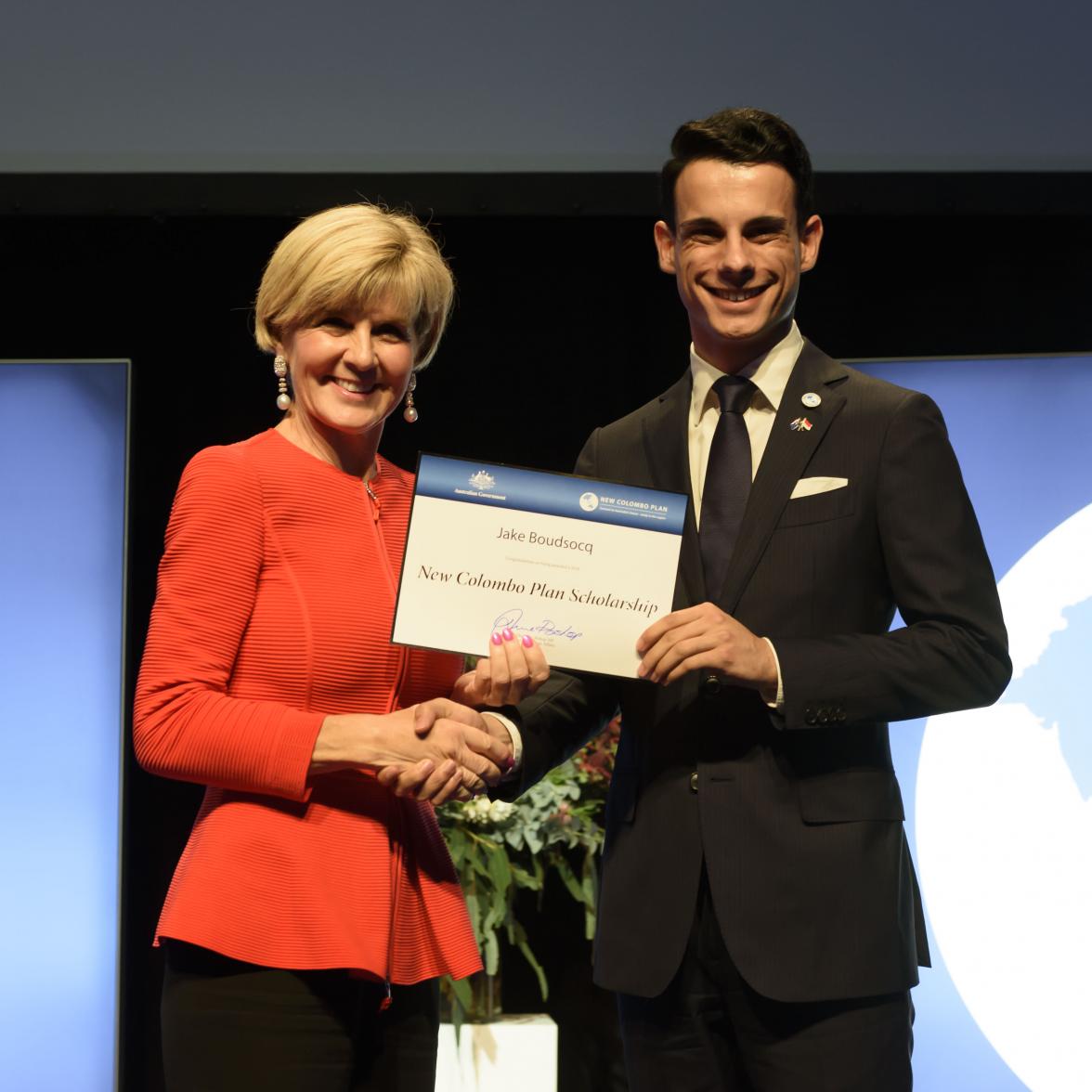 Foreign Minister Julie Bishop with Jake Boudsocq, 2018 Indonesia Scholar, Swinburne University of Technology