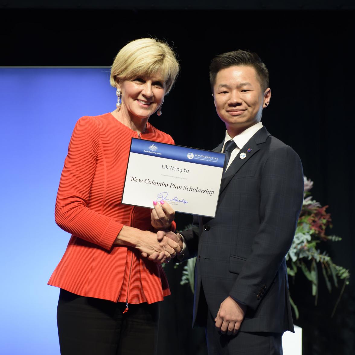 Foreign Minister Julie Bishop with Lik Wong Yu, 2018 Hong Kong  Scholar, University of Technology Sydney