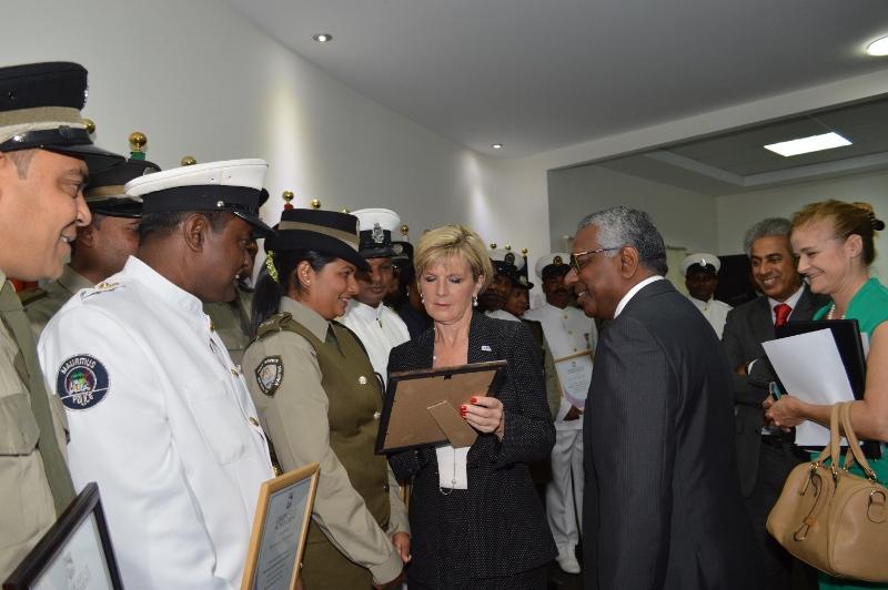 Foreign Minister Julie Bishop talking with graduates of Australia-funded UNODC workshop on maritime crime law enforcement and correctional administration. 15 September 2014. 