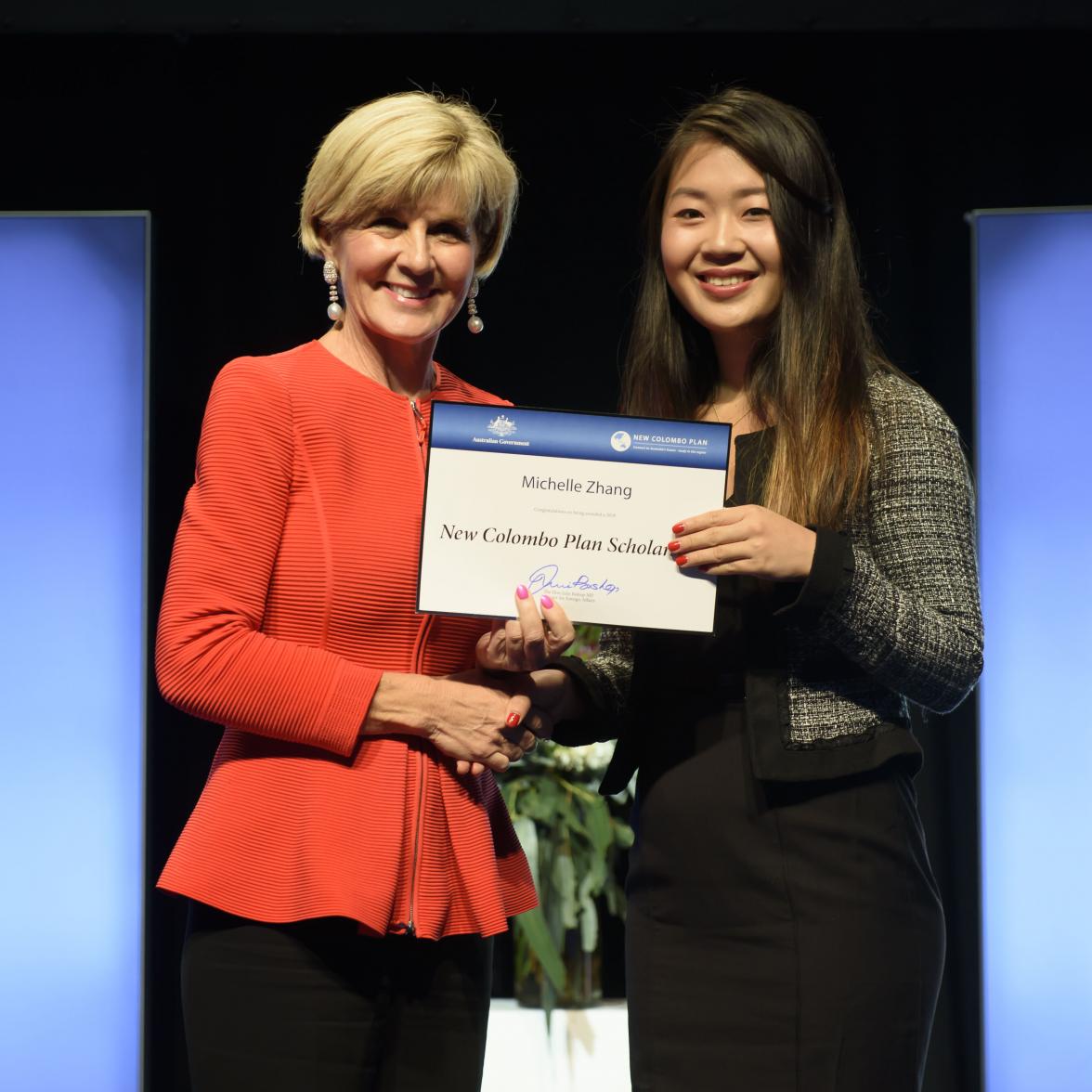 Foreign Minister Julie Bishop with Michelle Zhang, 2018  China Scholar, University of Technology Sydney