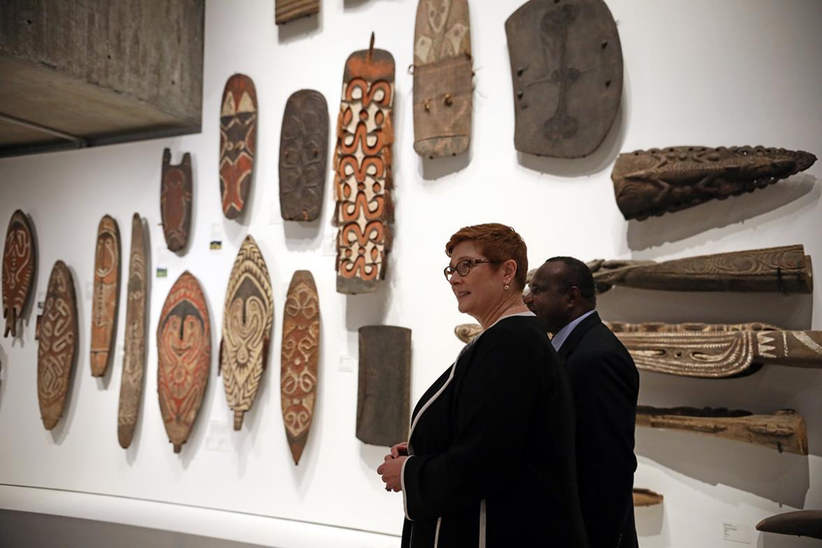 Foreign Minister Marise Payne touring the National Museum & Art Gallery