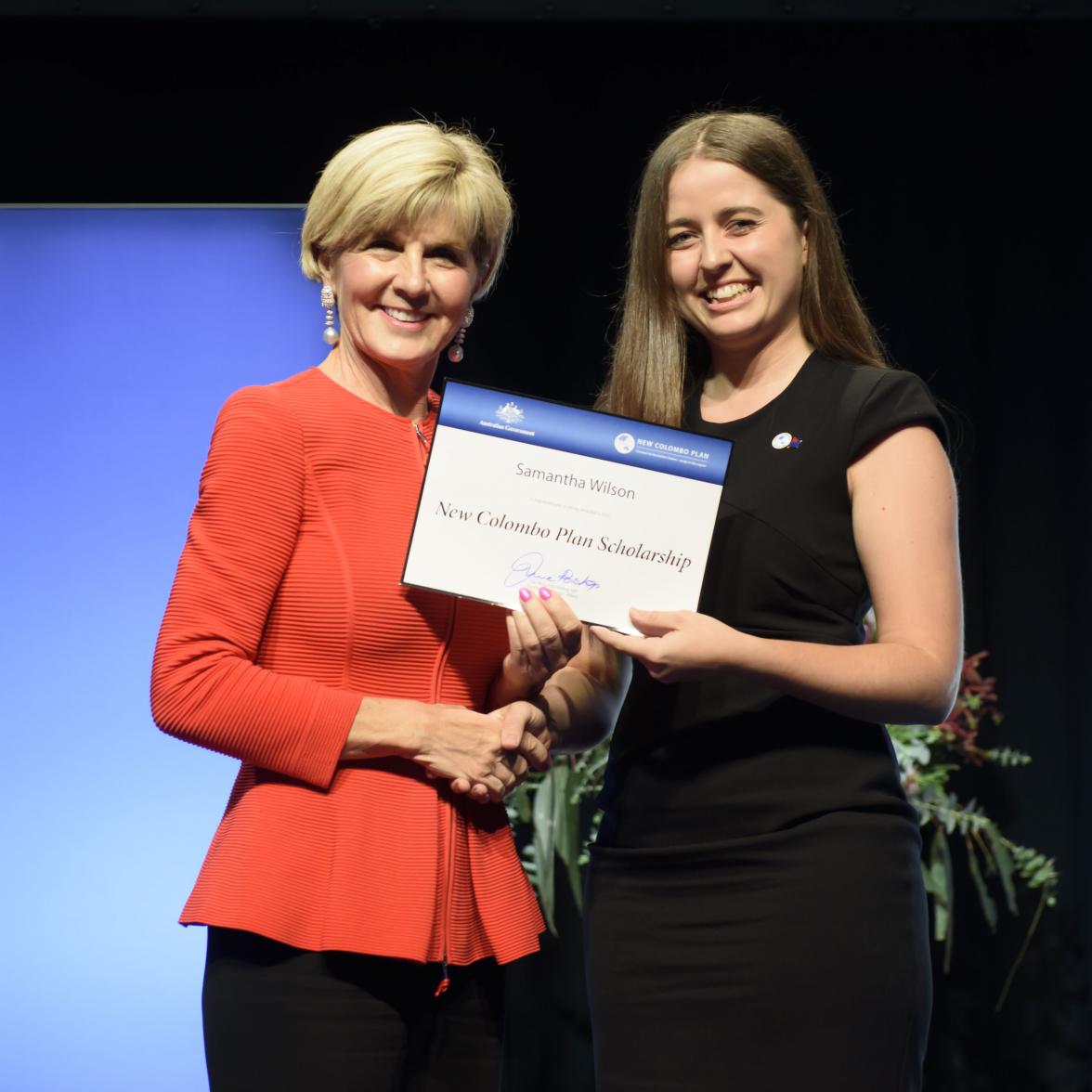 Foreign Minister Julie Bishop with Samantha Wilson, 2018 Hong Kong  Scholar, Griffith University