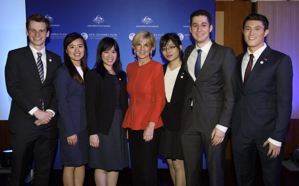 Foreign Minister Julie Bishop with scholars from the University of New South Wales (UNSW)