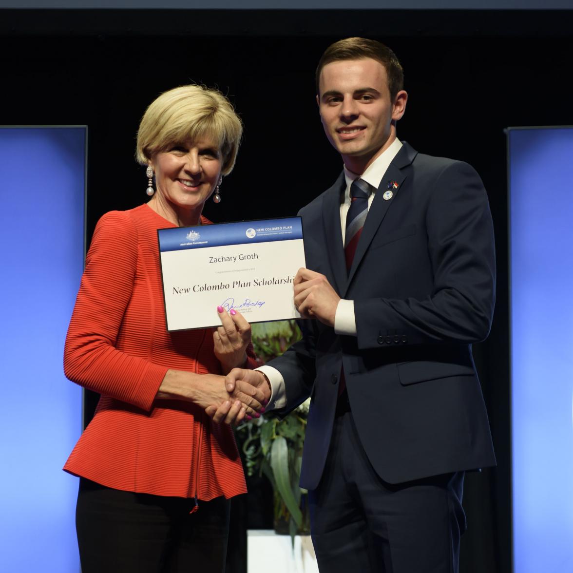 Foreign Minister Julie Bishop with Zachary Groth, 2018  Singapore Scholar, the University of Newcastle