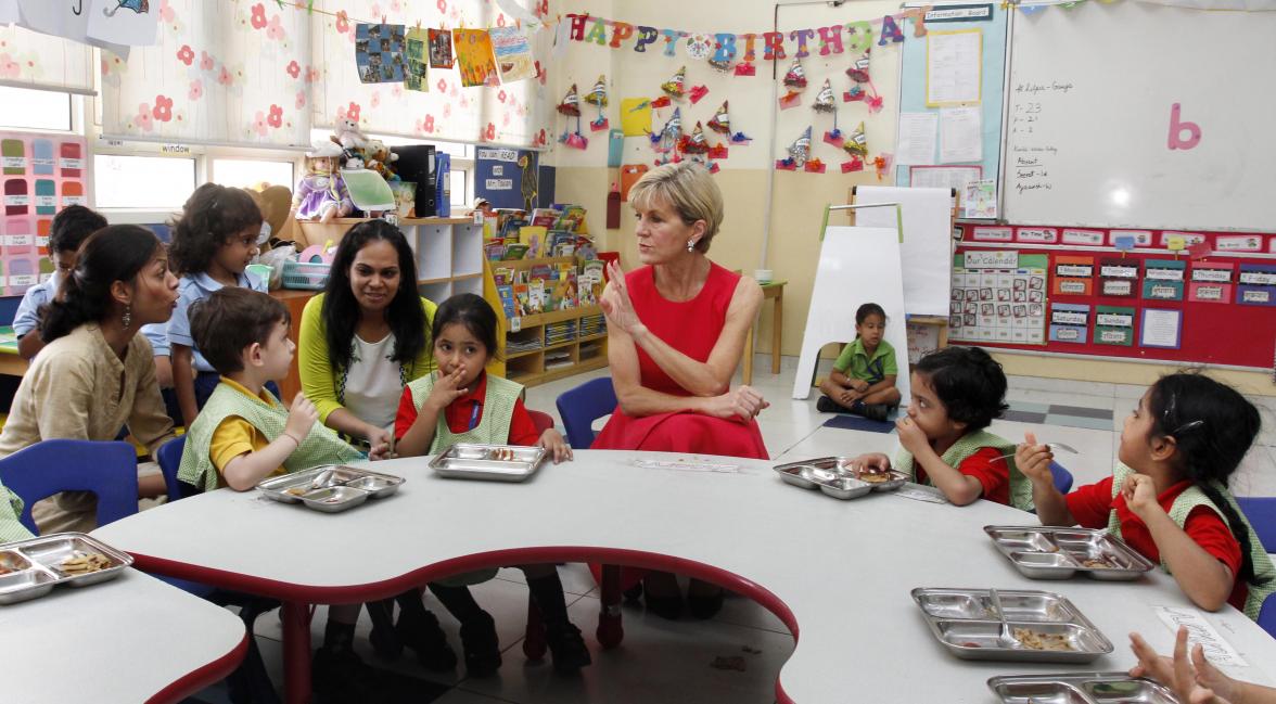 Foreign Minister Julie Bishop interacting with children at Shiv Nadar School in Gurugram, Haryana, 19 July 2017.