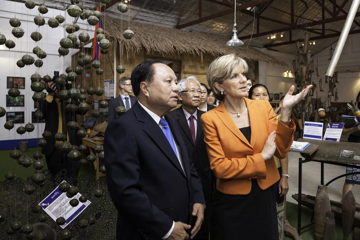 Foreign Minister Julie Bishop visits the UXO Visitor Centre of the Cooperative Orthotic and Prosthetic Enterprise (COPE). Photo: Bart Verweij